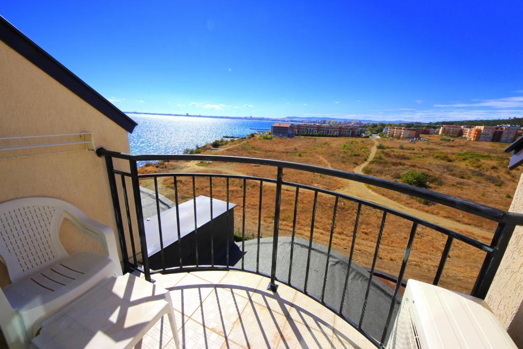 Menada Apartments In Grand Hotel Sveti Vlas Cameră foto